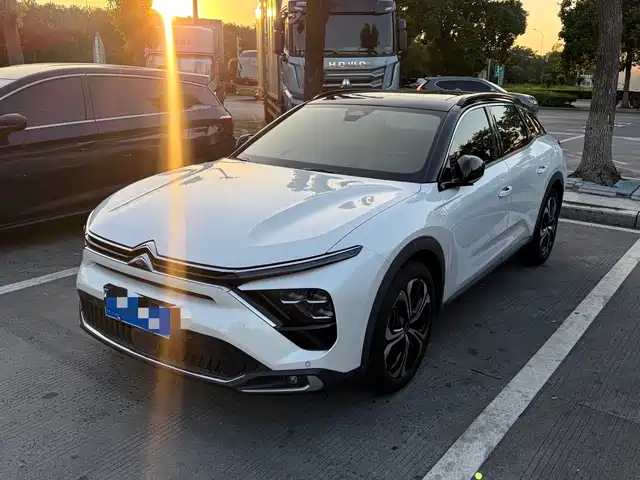 Citroen C5 X 1.6T, Lead Extraordinary