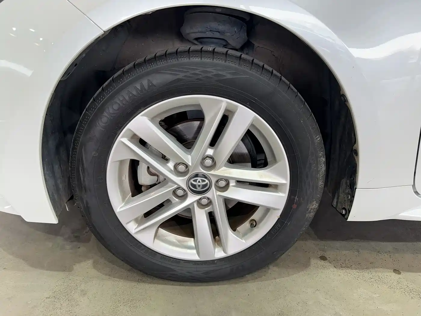 Toyota Levin 2022 185T CVT Luxury Edition фото 11