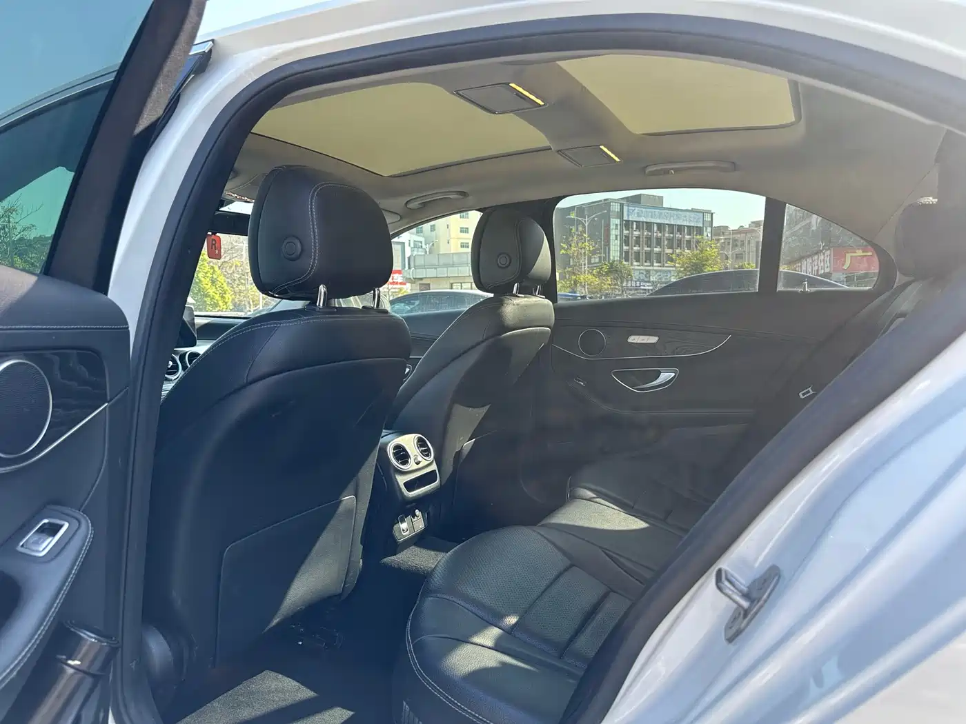 MERCEDES-BENZ C CLASS