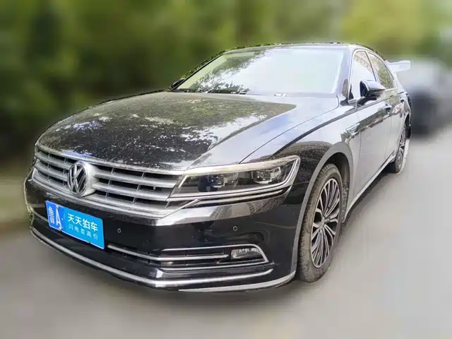 Volkswagen Phideon 2018 Facelift 380TSI FWD Business — фото 1