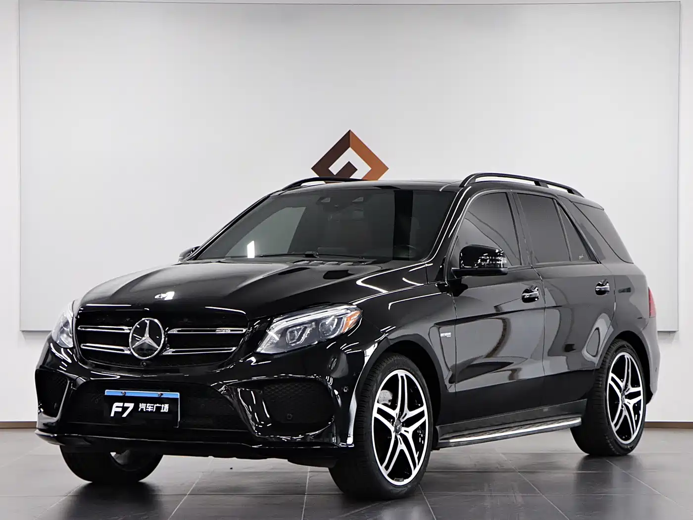 Mercedes-Benz GLE AMG 2017 AMG GLE 43 4MATIC
