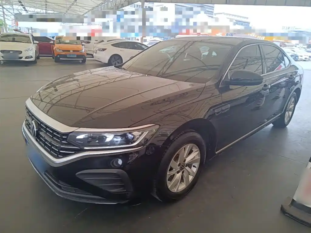Volkswagen Passat 2022 280TSI Business Edition фото 2