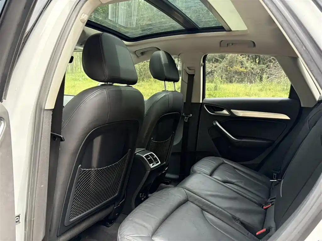 Audi Q3 2017 30 TFSI Style фото 18