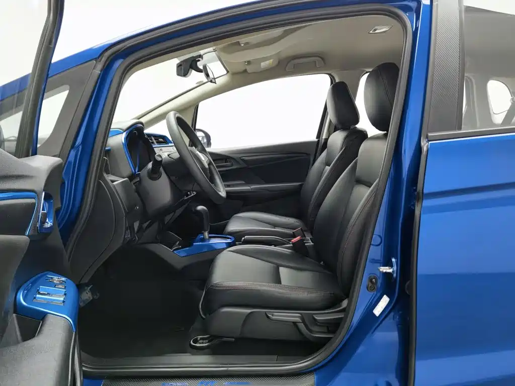 Photo 10 - Honda Fit