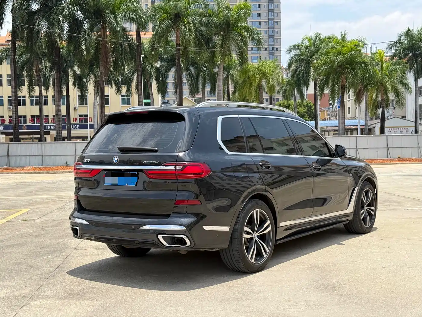 BMW X7 2021 Facelift xDrive40i Premium M Sport Package фото 9