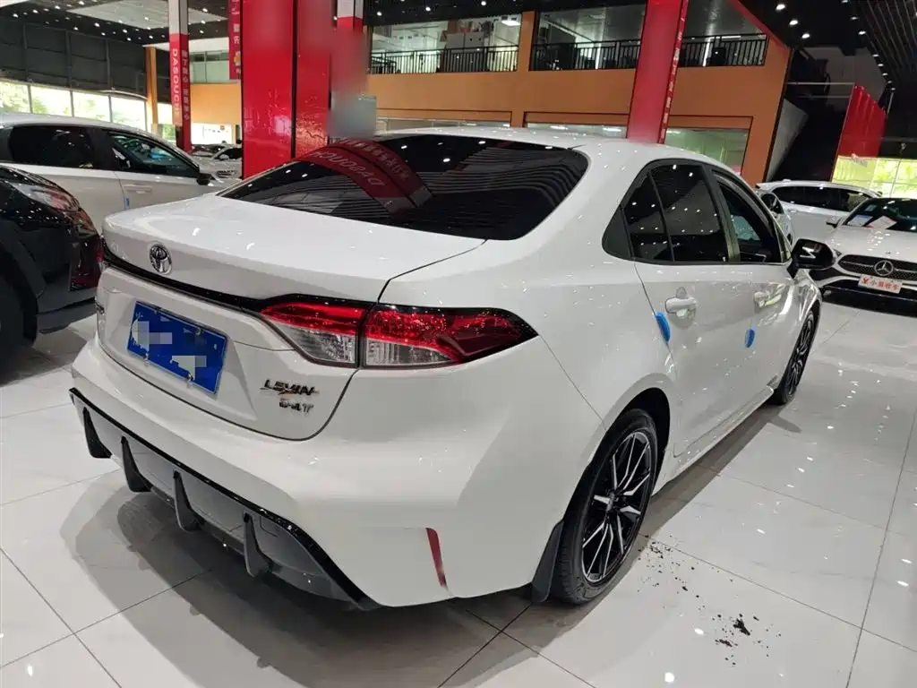 Toyota Levin 2023 185T CVT Sport фото 8