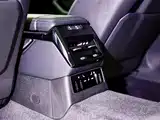 Фото 8 - Audi A6L