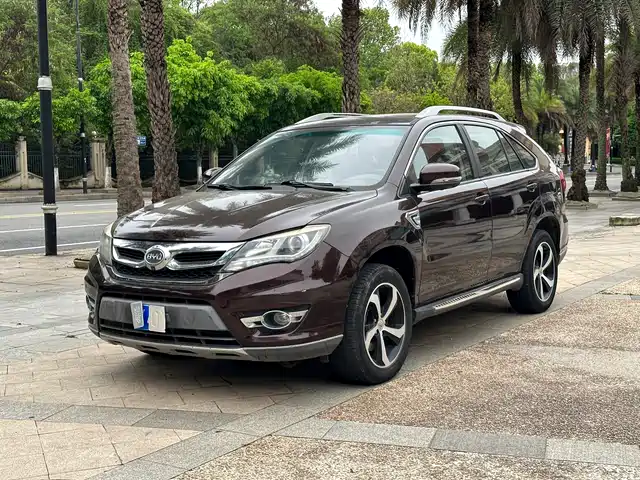 BYD BYD S7 2015 2.0T Automatic Premium