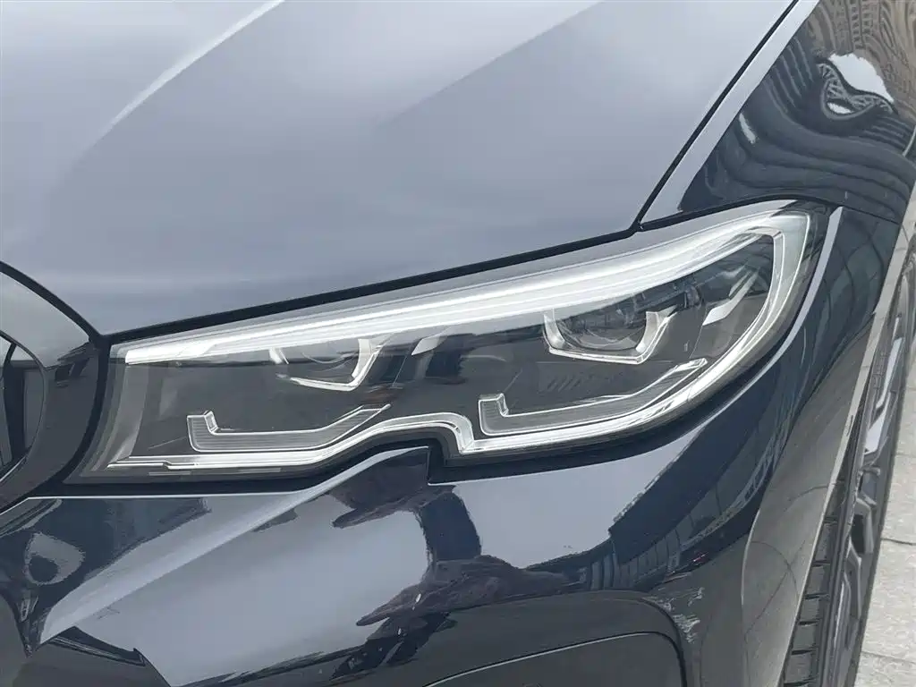 BMW 3 Series 2021 Facelift 325Li M Sport Shadow Edition фото 9