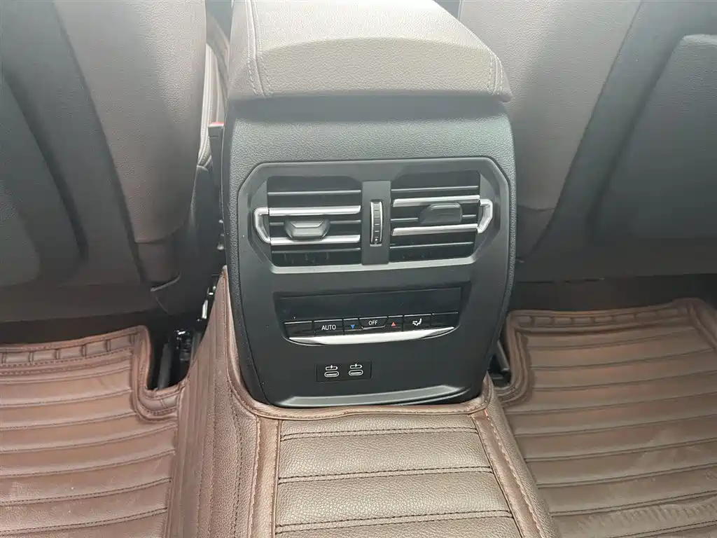 BMW 3 Series 2021 Facelift 325Li M Sport Shadow Edition фото 26