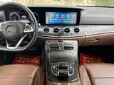 Фото 9 - Mercedes-Benz E-Class