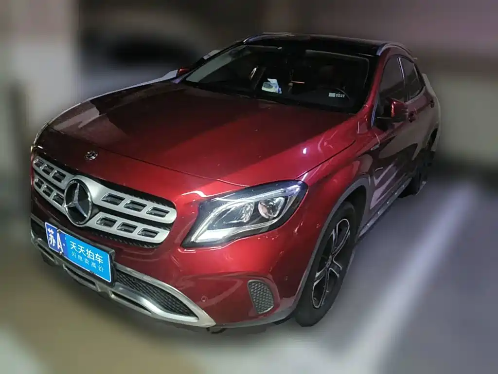 Mercedes-Benz GLA