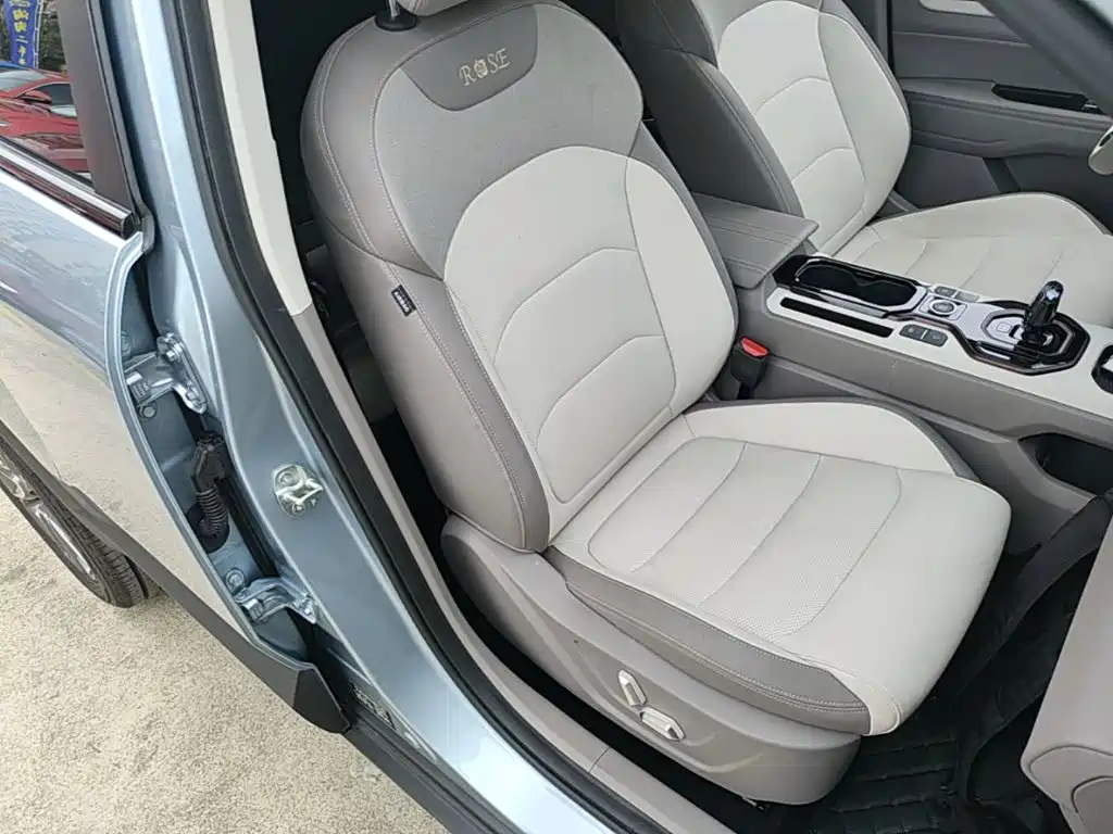 Geely ICON 2025 2026 Chocolate 1.5TD Pure Edition