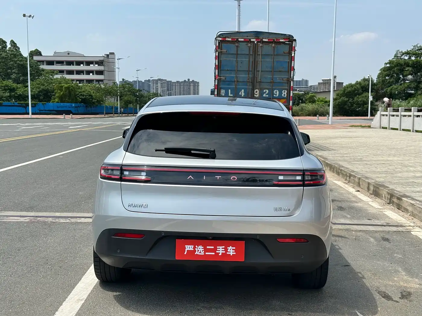 AITO Wenjie AITO M5 2023 Extended Range RWD Smart Drive Edition фото 8