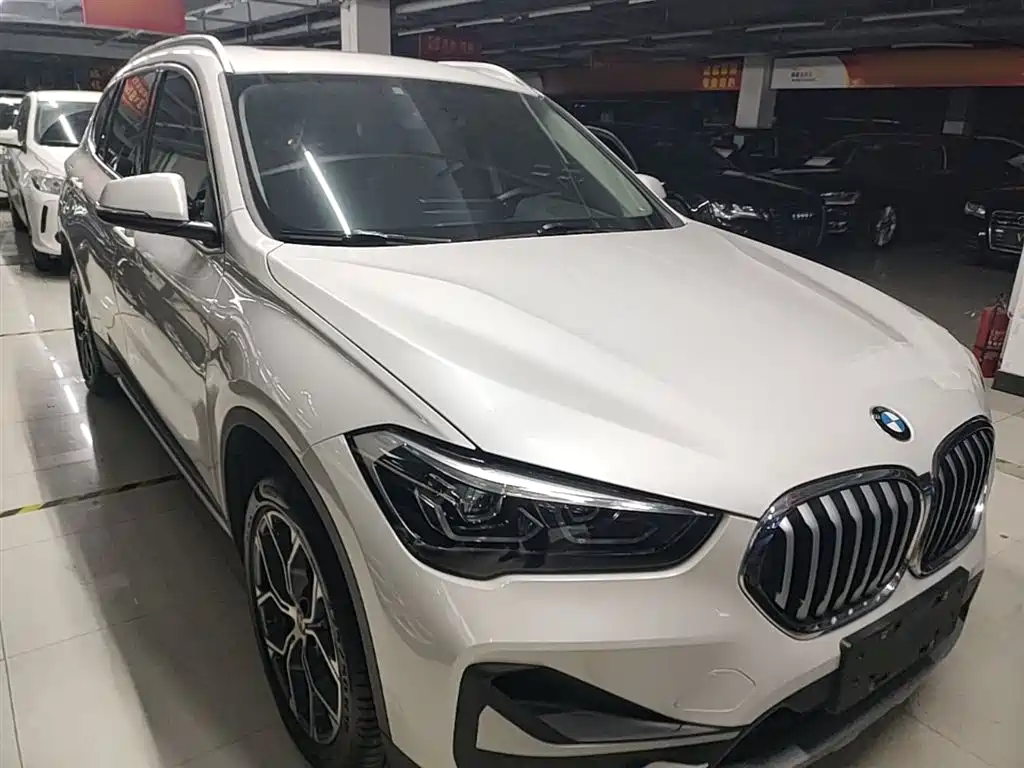 BMW X1 2020 sDrive20Li Premium Edition фото 4