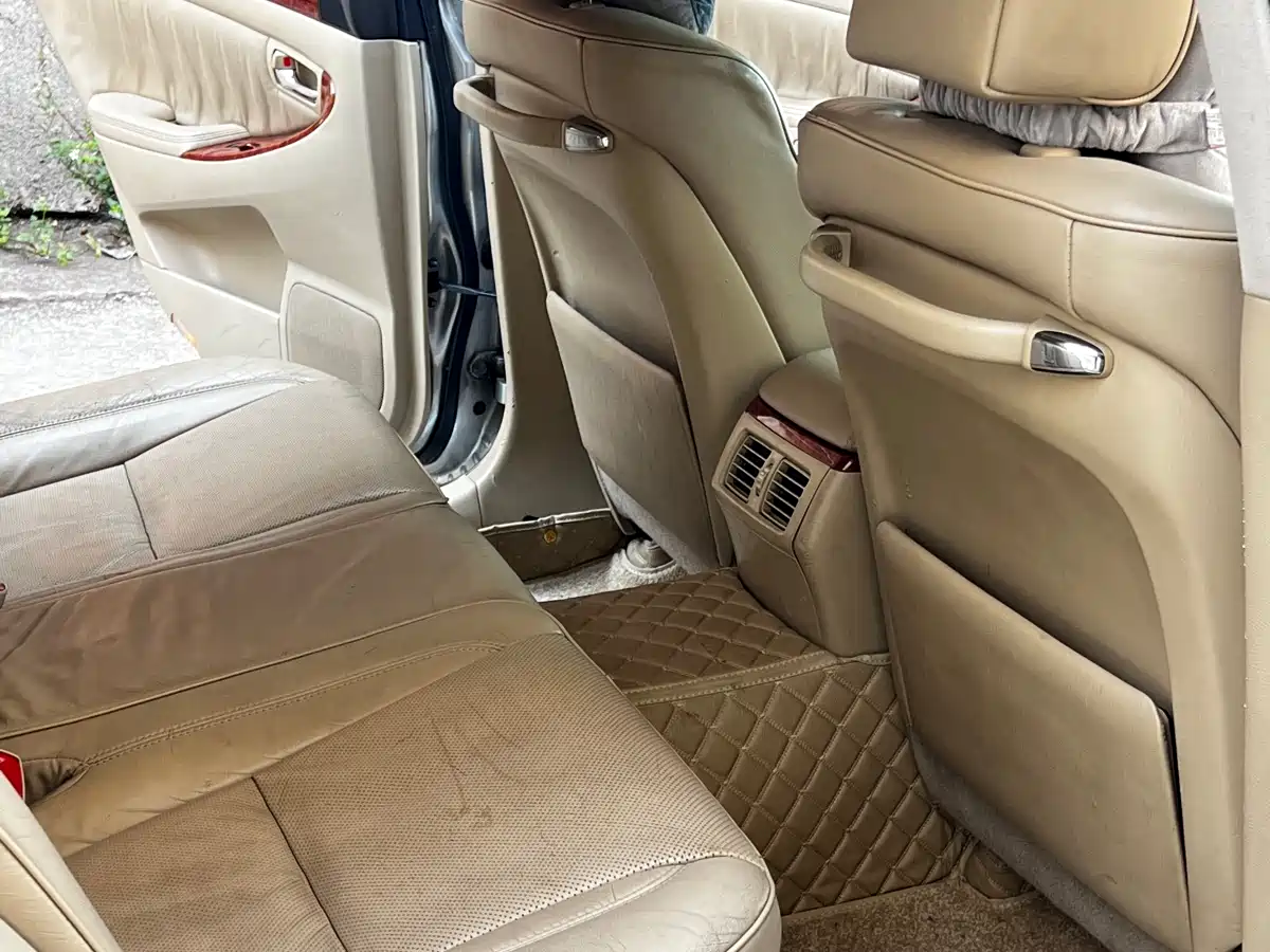 Toyota Crown 2008 2.5L 5th Anniversary Edition фото 13