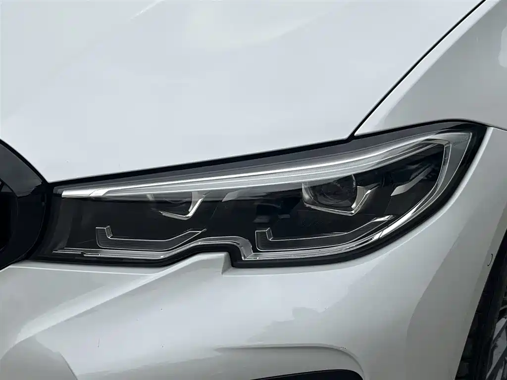 BMW 3 Series 2020 Facelift 325Li M Sport Night Edition фото 9