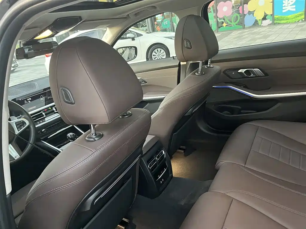 BMW 3 Series 2020 Facelift 325Li M Sport Night Edition фото 19