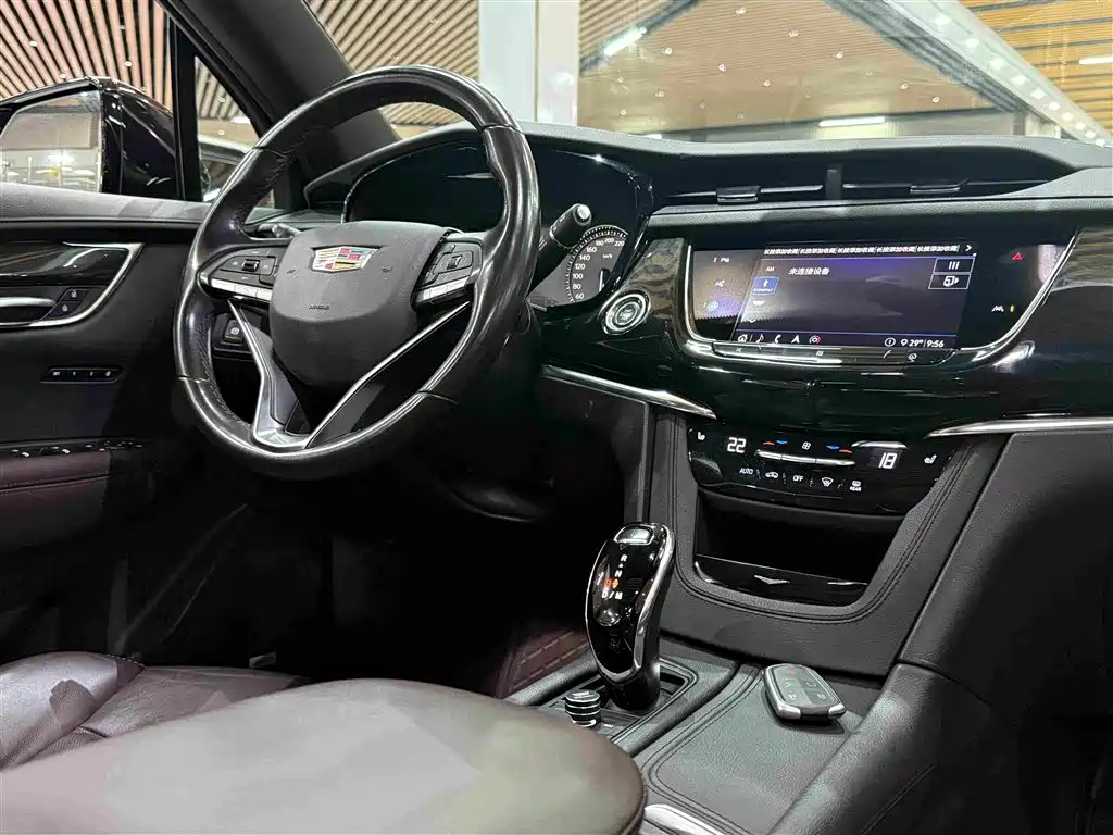 Cadillac XT6 2020 2020 28T 6-Seater Luxury Model