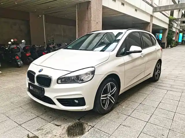 BMW 2 SERIES STATION WAGON