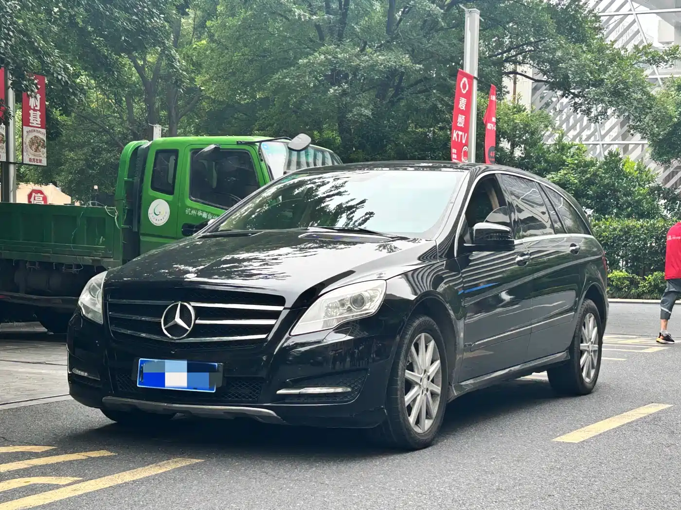 Mercedes-Benz R-Class 2011 R 350 L 4MATIC