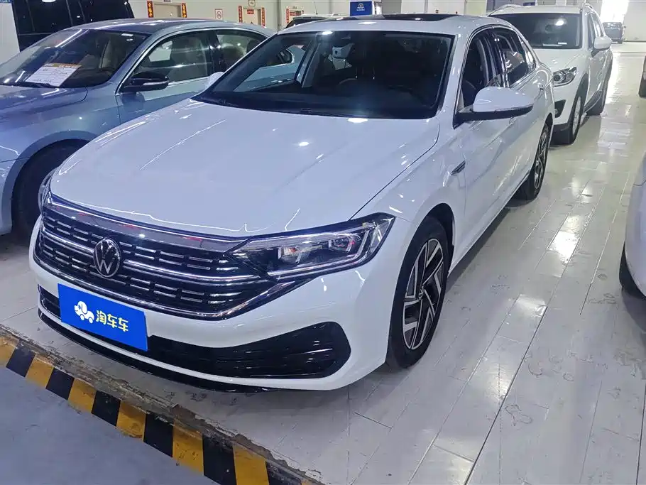 Volkswagen Sagitar 2023 300TSI DSG Excellence Edition