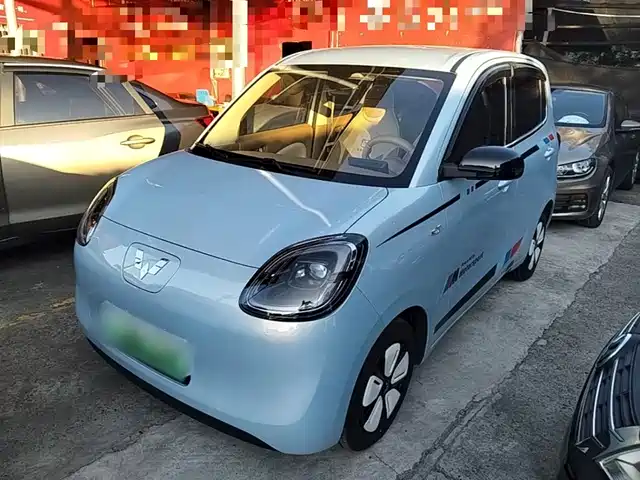 Wuling Hongguang MINI EV Четырёхдверный, Продвинутая, 4-е поколение