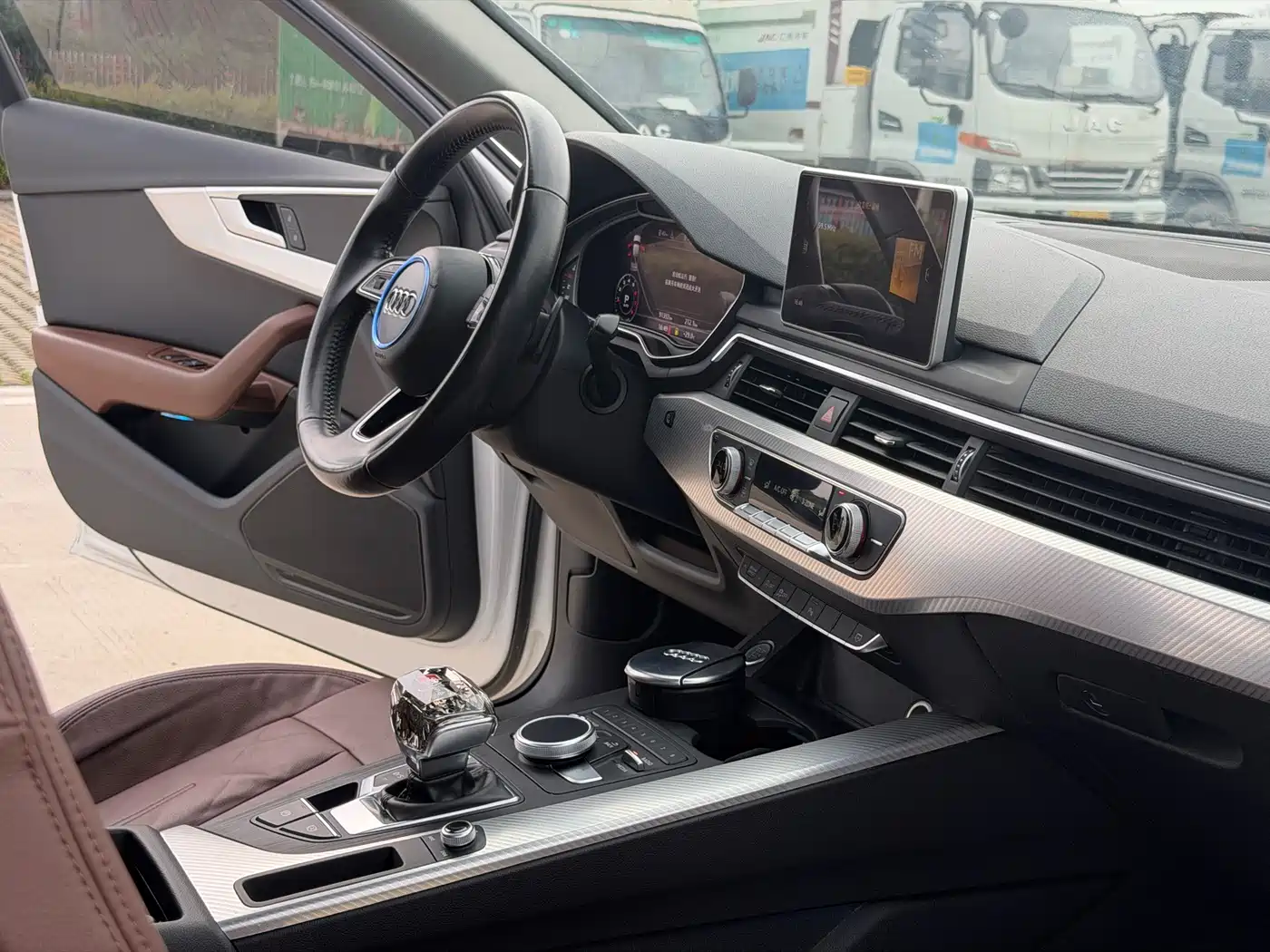 Audi A4L 2017 Plus 40 TFSI Fashion фото 12