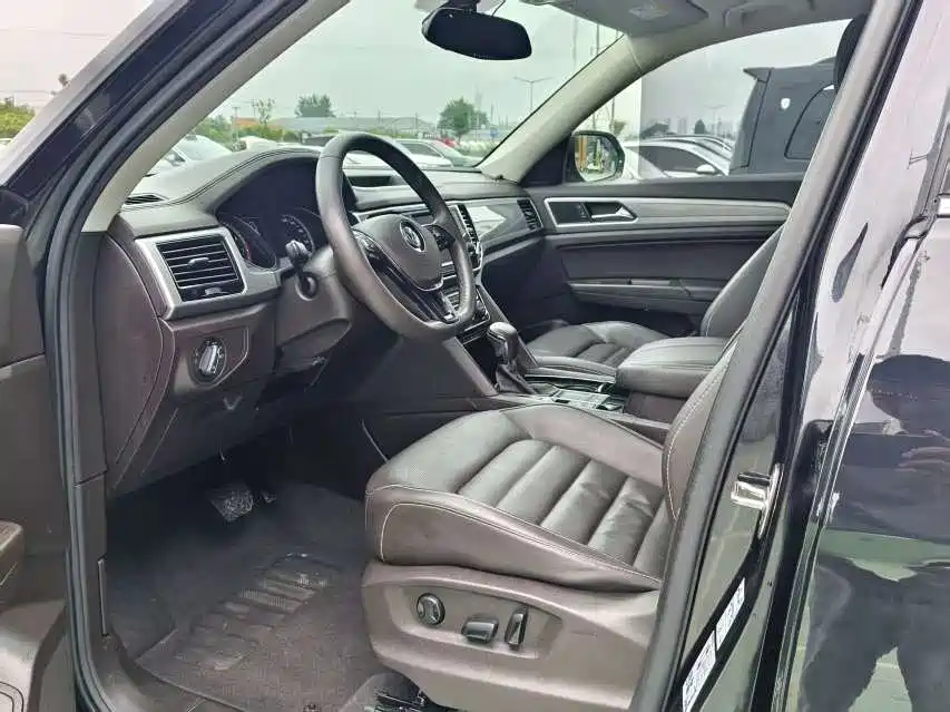 Volkswagen Teramont 2017 330TSI 2WD Luxury фото 5