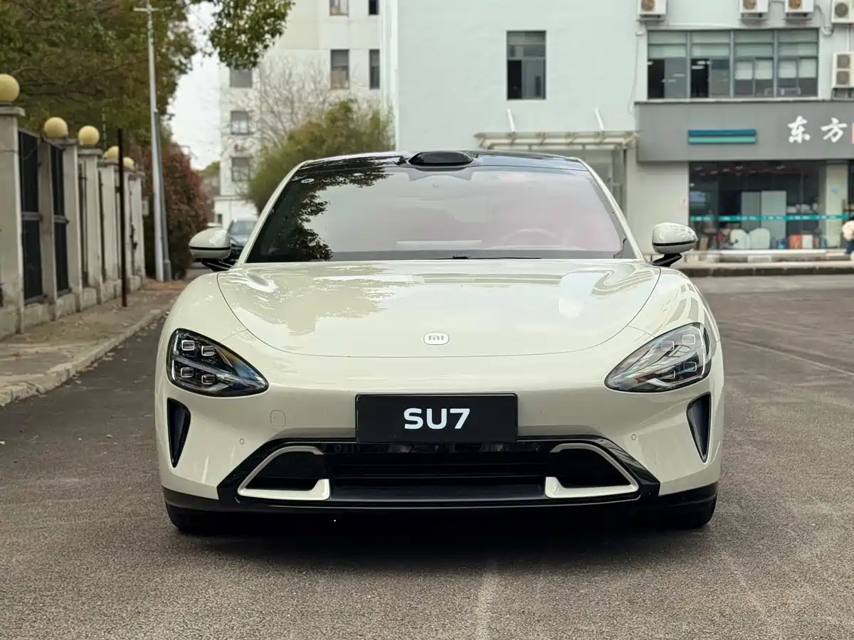 XIAOMI CAR XIAOMI SU7