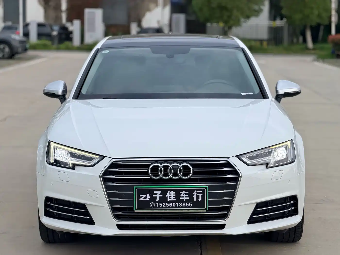 Audi A4L 2017 Plus 40 TFSI Fashion фото 2