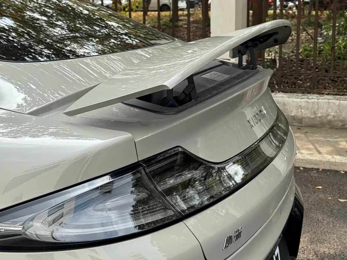 XIAOMI CAR XIAOMI SU7