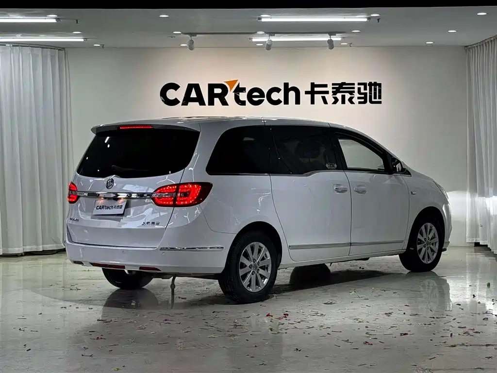 Buick GL8 2018 28T Luxury Model China VI фото 5