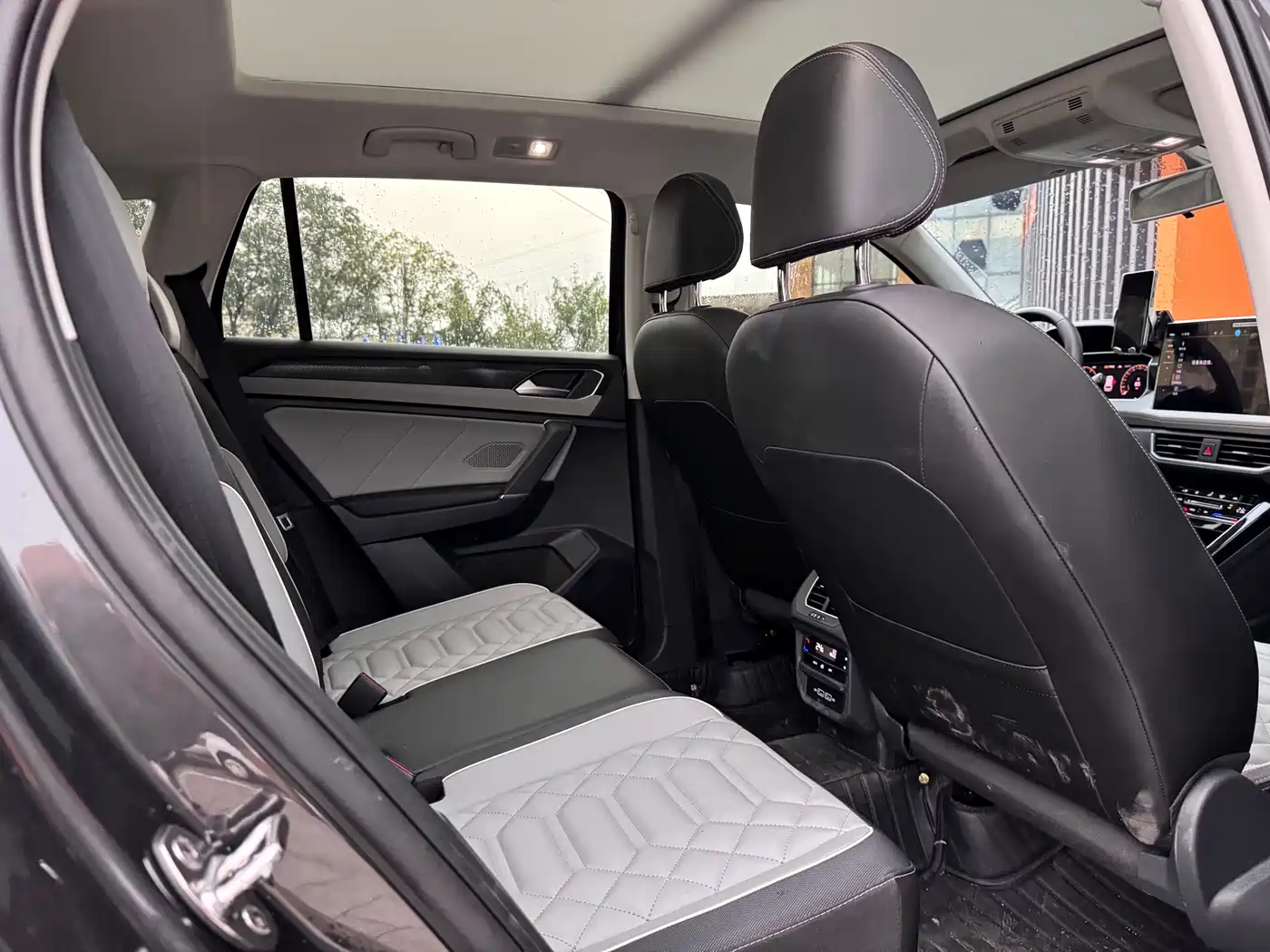 Volkswagen Tayron 2026 2026 Model Shared Edition 300TSI