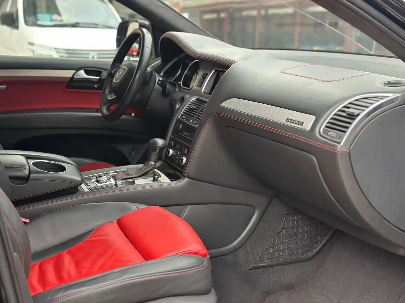 Audi Q7 2012 3.0 TFSI Exclusive (200kW) фото 6