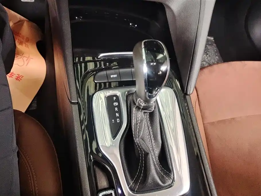 Buick Regal 2017 20T Elite Type фото 16