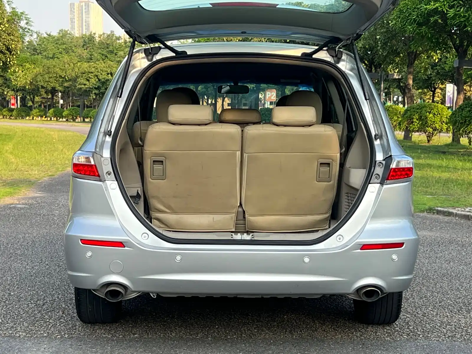 Photo 18 - Honda Odyssey