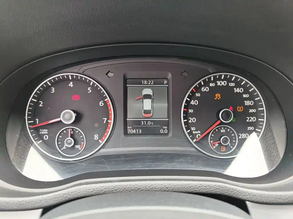 Photo 12 - Volkswagen Passat