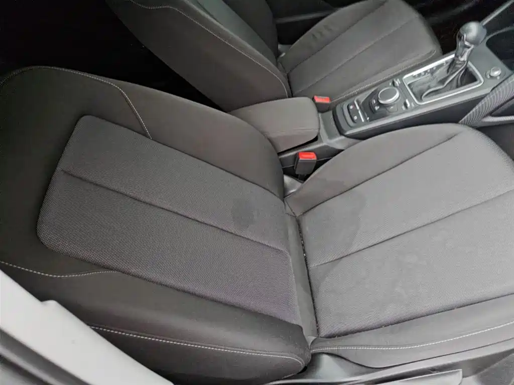 Audi Q2L 2018 35 TFSI Launch Exclusive Edition China VI фото 25