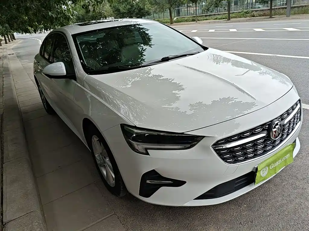 BUICK REGAL