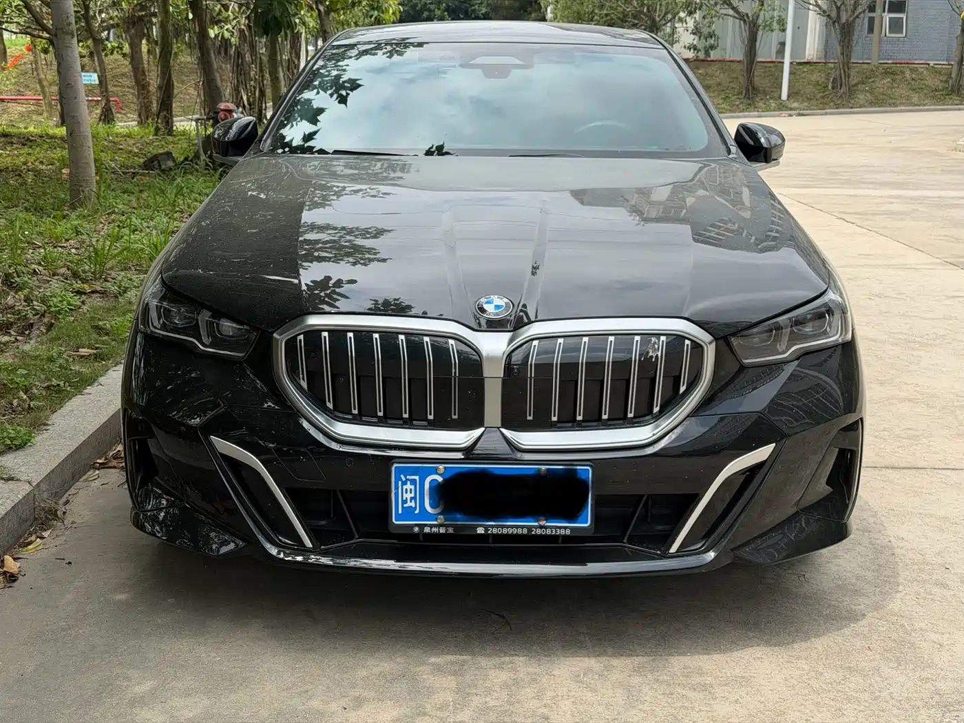 BMW 5 Series 2024 530Li Premium M Sport Package фото 2