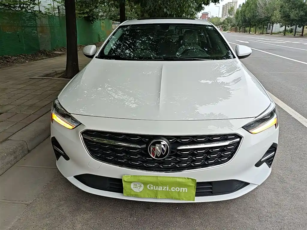 BUICK REGAL