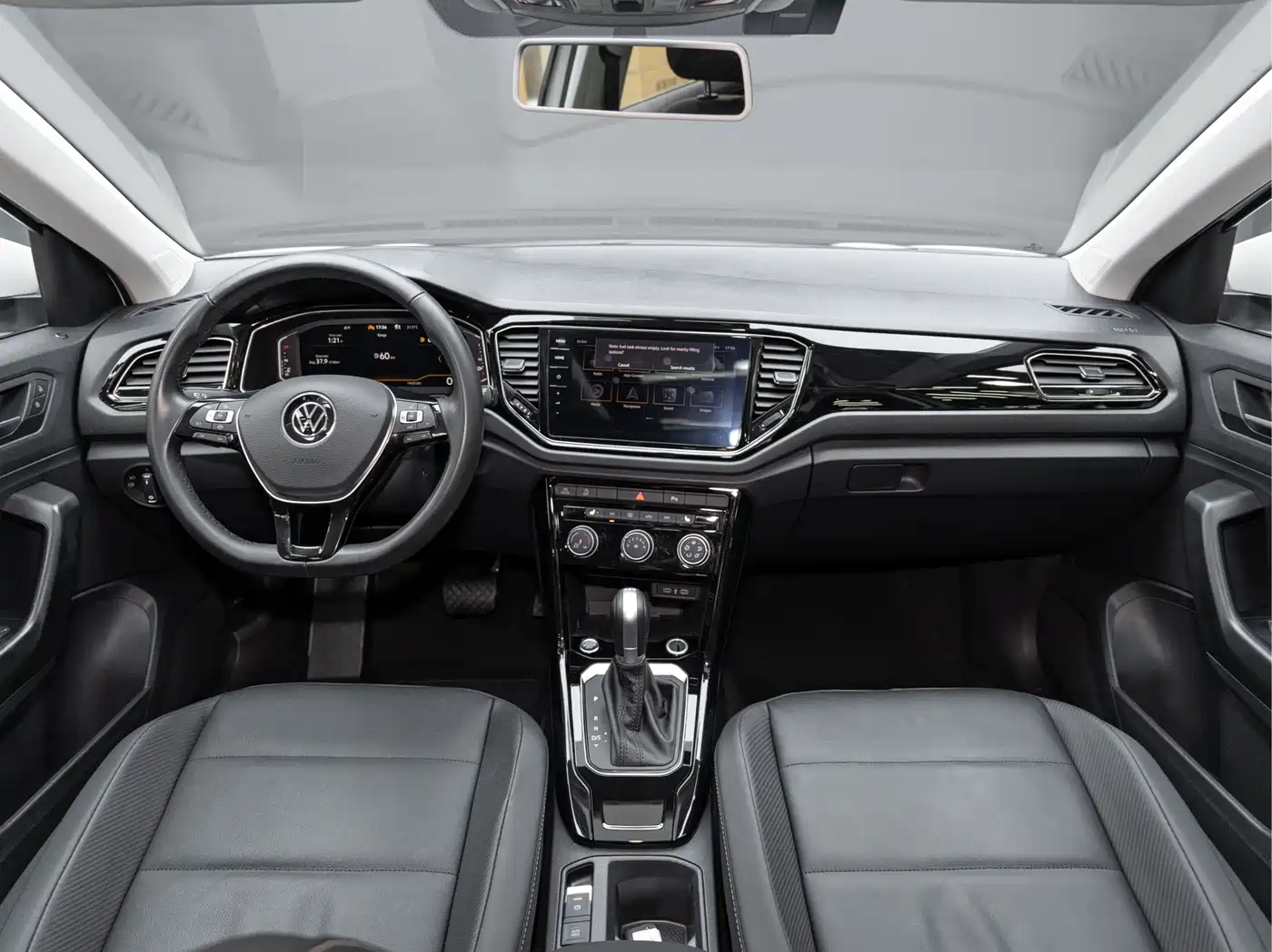 Volkswagen T-ROC 2022 280TSI DSG 2WD Comfort PLUS фото 16