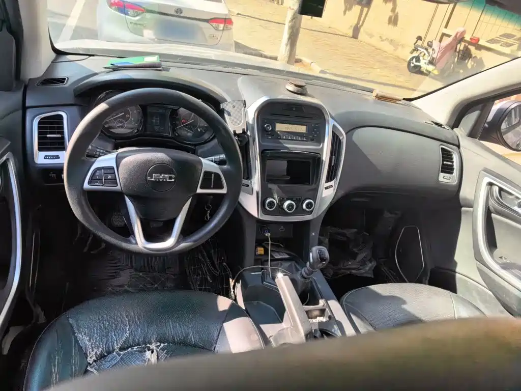 Jiangling Yuhu 5 2020 2019 2.0T Diesel Manual 2WD Progressive China VI