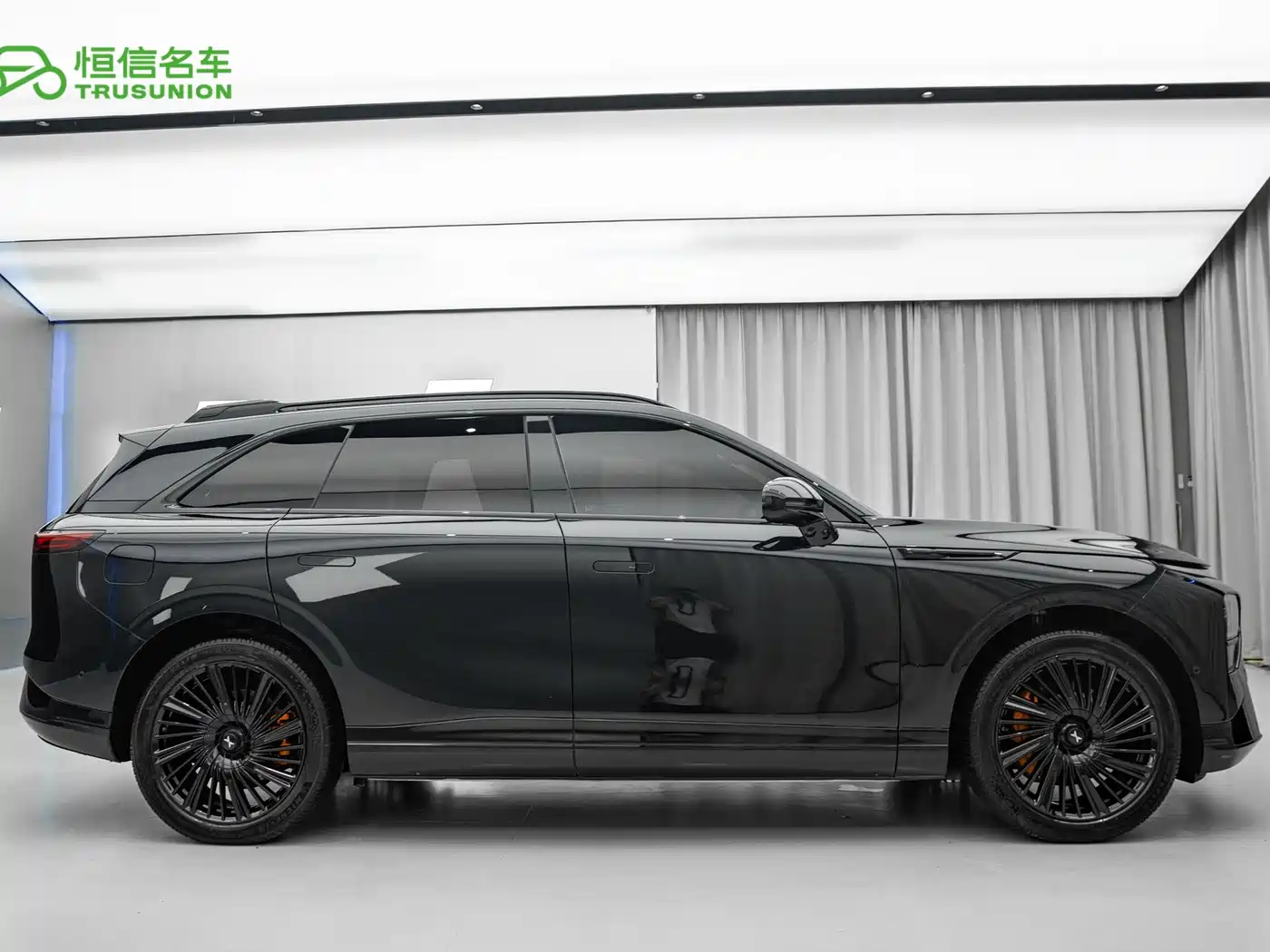 XPeng G9 2025 680 Ultra Long Range AWD Max фото 7