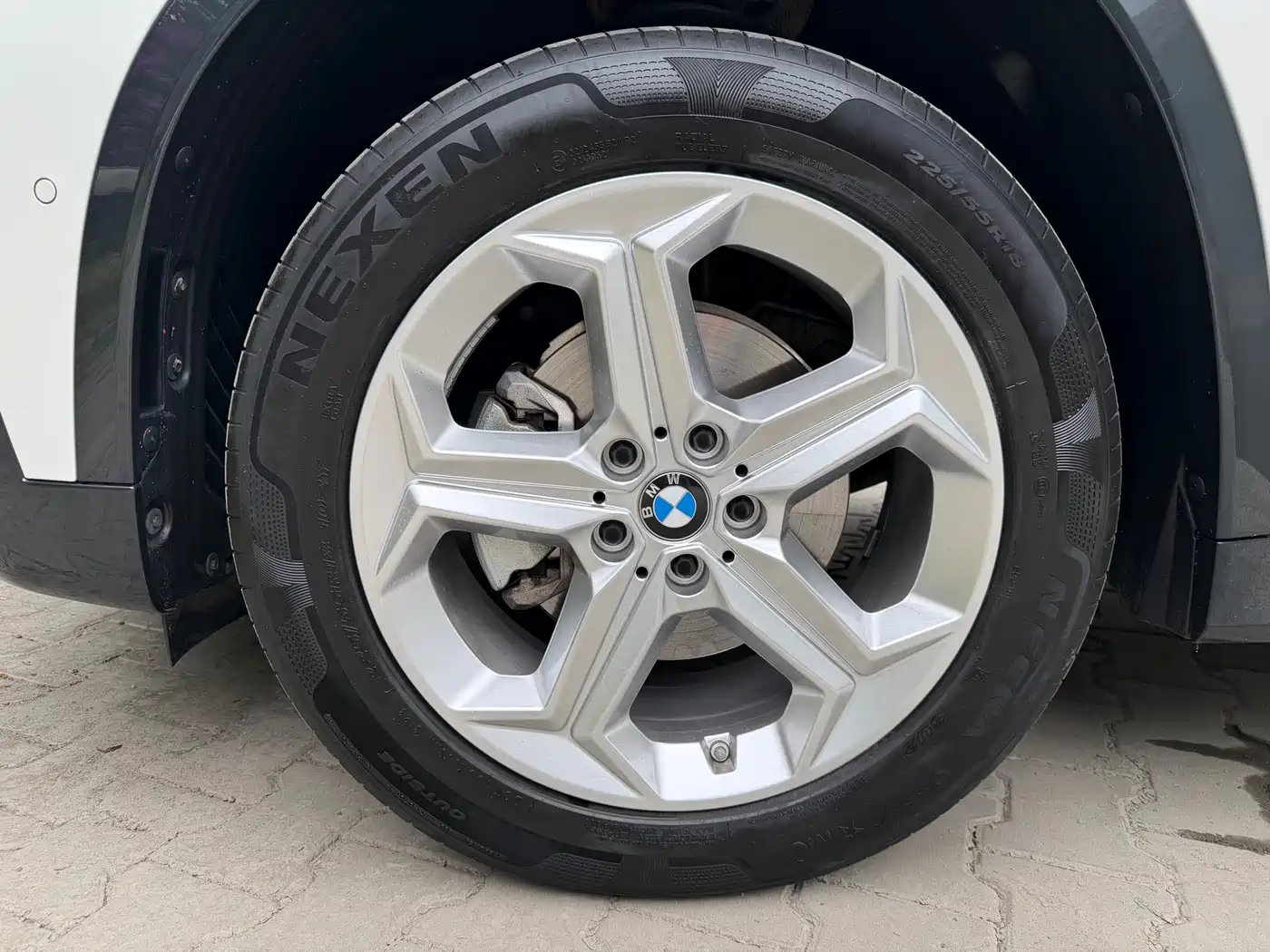 BMW X1 2023 sDrive20Li X Design Package фото 11