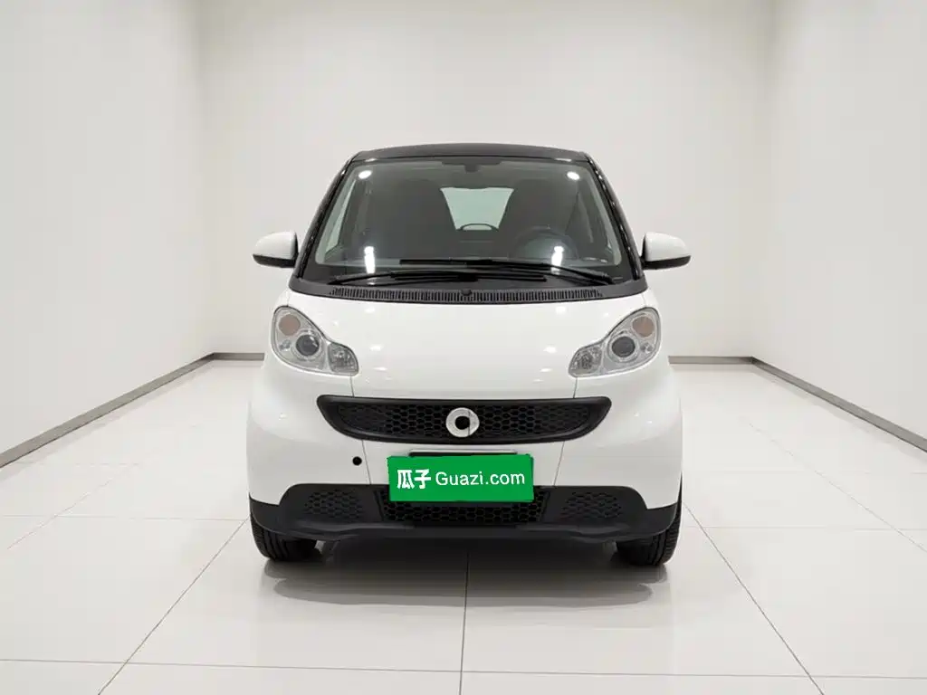 smart fortwo 2014 2012 1.0 MHD Hardtop Standard