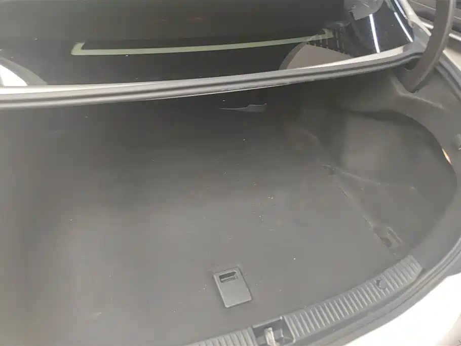 Mercedes-Benz C-Class 2018 C 200 L Sport Edition фото 4