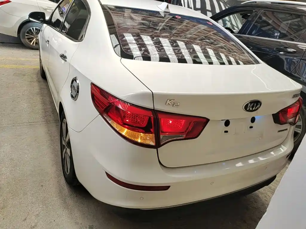 Фото 6 - Kia K2