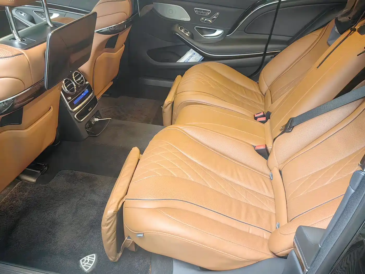 Mercedes-Benz Maybach S-Class 2020 S 450 4MATIC Collector's Edition фото 6